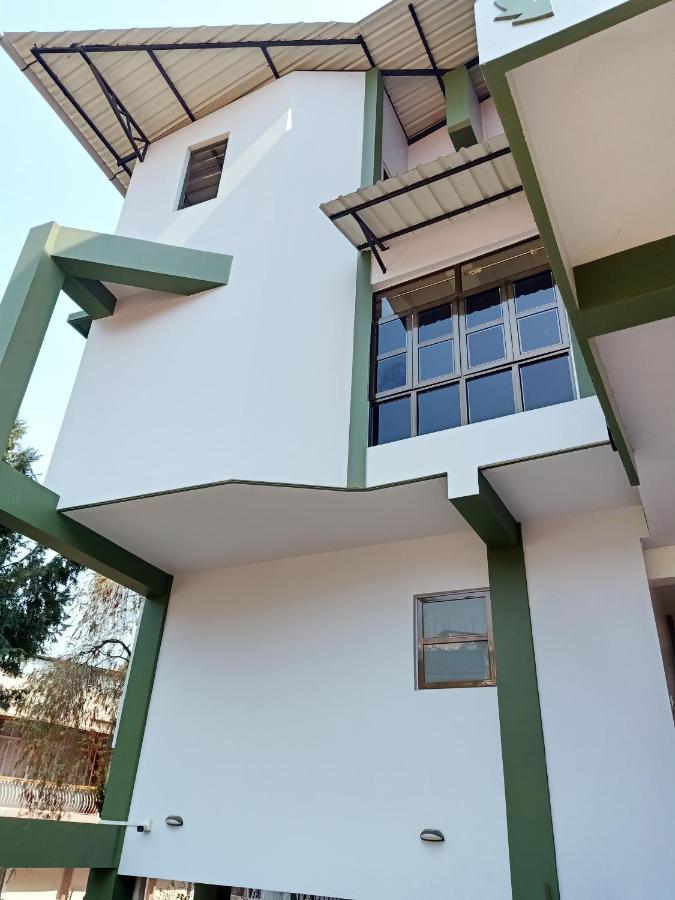 Khriang Khongwir Homestay Shillong Kültér fotó